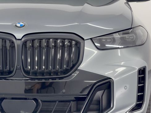 Certified 2024 BMW X5 xDrive40i w/ M Sport Package AWD/4WD image 12