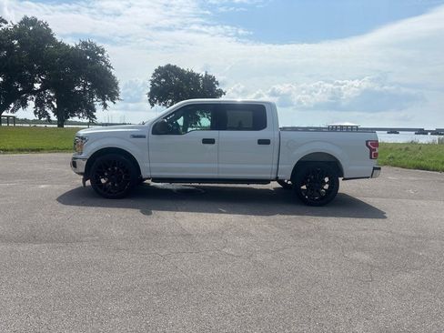 Used 2018 Ford F150 XLT RWD image 3
