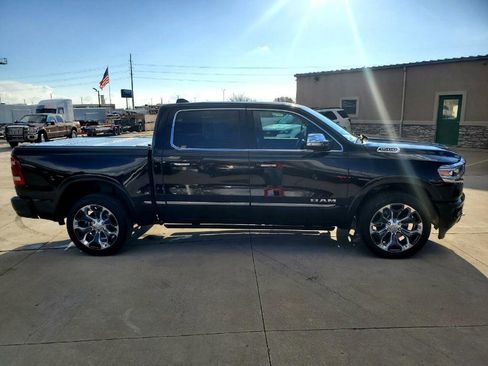 Used 2022 RAM 1500 Limited w/ Body-Colour Bumper Group image 31