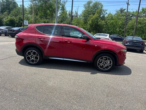 Used 2024 Alfa Romeo Tonale Ti w/ Active Assist Package AWD/4WD image 4