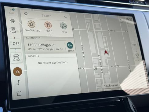 Used 2026 Land Rover Range Rover Sport Dynamic SE image 21