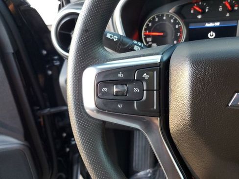 Used 2025 Chevrolet Blazer LT FWD image 27