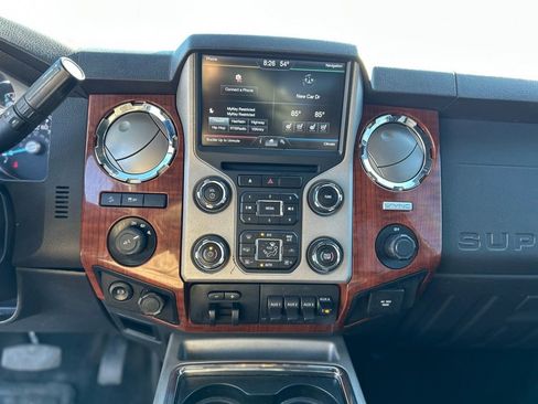 Used 2015 Ford F350 King Ranch w/ FX4 Off-Road Package AWD/4WD image 23