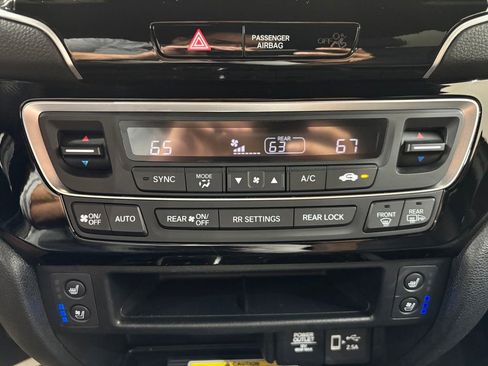 Used 2021 Honda Passport Elite image 18