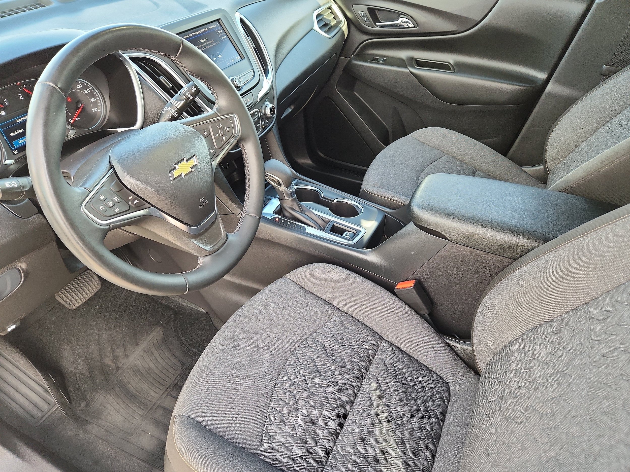 Used 2024 Chevrolet Equinox LT AWD/4WD image 9