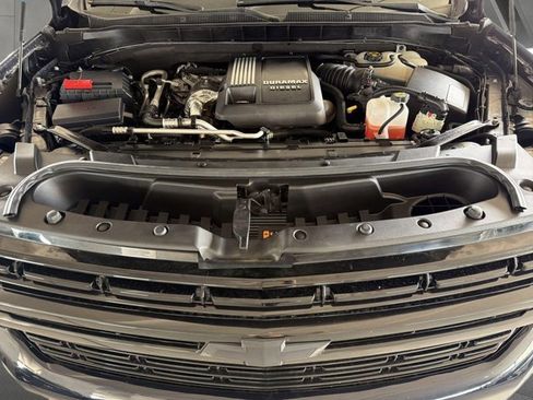 Used 2022 Chevrolet Tahoe LT w/ Luxury Package AWD/4WD image 25