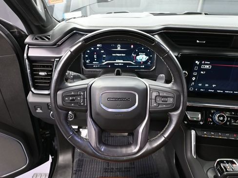Used 2024 GMC Sierra 1500 Denali Ultimate AWD/4WD image 34