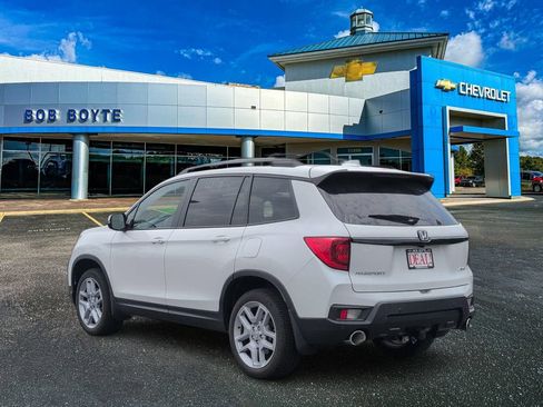 Used 2025 Honda Passport EX-L image 7