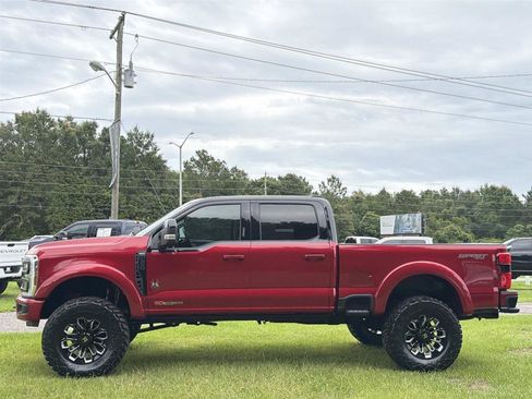 Used 2024 Ford F250 Lariat w/ Lariat Ultimate Package AWD/4WD image 8