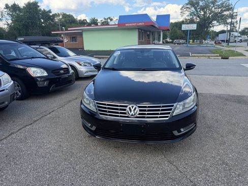 Used 2013 Volkswagen CC Sport FWD image 4