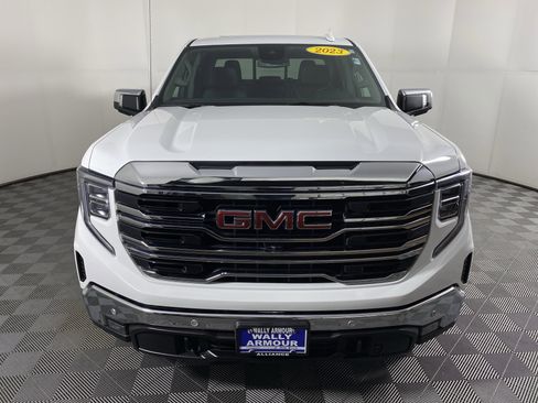 Used 2023 GMC Sierra 1500 SLT w/ SLT Premium Plus Package image 14