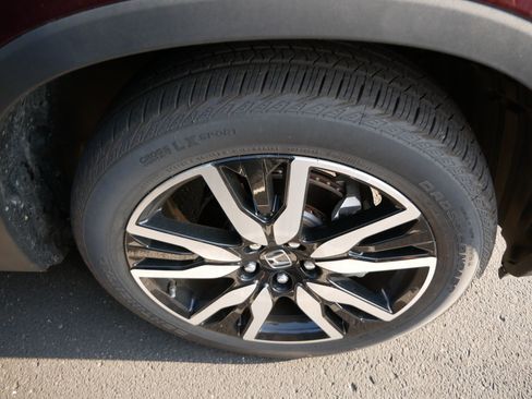 Used 2021 Honda Pilot Touring image 4