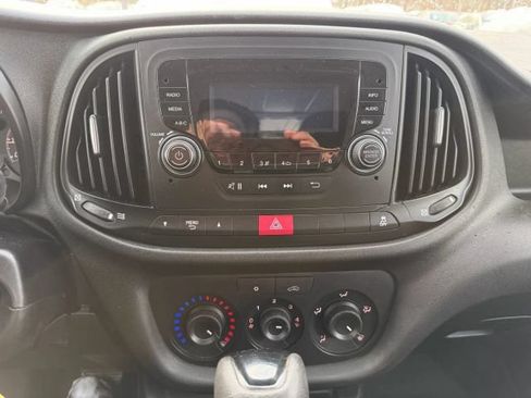 Used 2017 RAM ProMaster City Tradesman FWD image 17