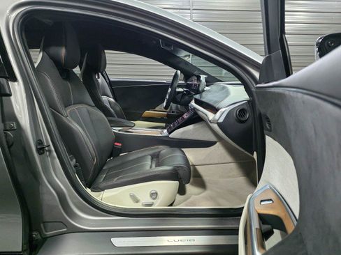 Used 2023 Lucid Air Grand Touring image 14