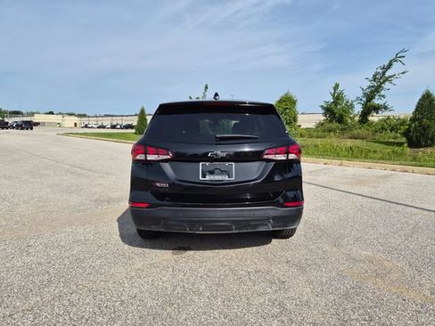 Used 2024 Chevrolet Equinox LS w/ LS Convenience Package AWD/4WD image 7