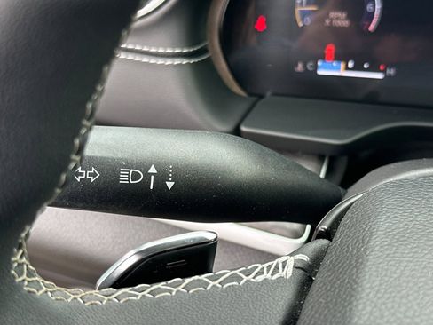 Used 2023 Jeep Grand Cherokee L Limited w/ Trailer Tow Group (B) image 37