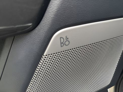 Certified 2023 Ford F150 XLT w/ Equipment Group 302A High image 31