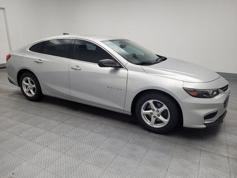Used 2017 Chevrolet Malibu LS image 11