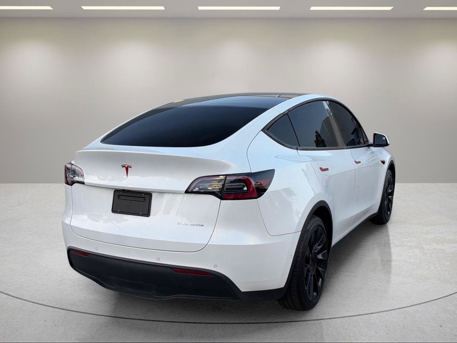Used 2020 Tesla Model Y Long Range AWD/4WD image 7