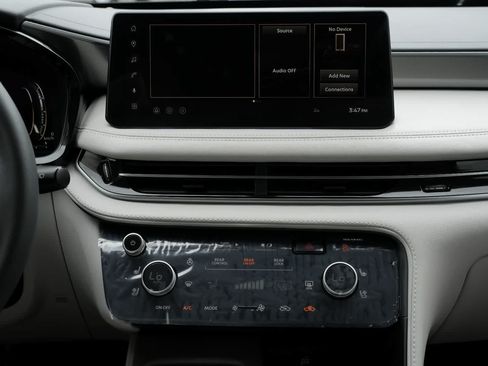 New 2027 INFINITI QX60 Luxe w/ Cargo Package FWD image 13