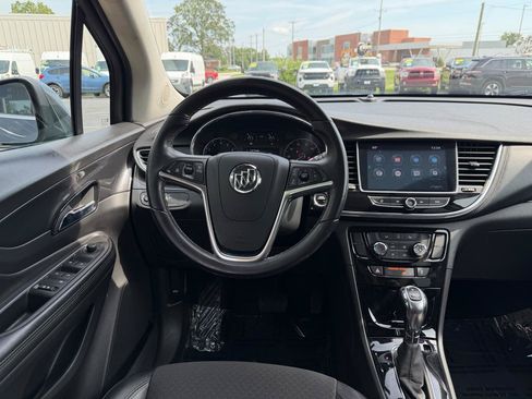 Used 2018 Buick Encore Preferred FWD image 15