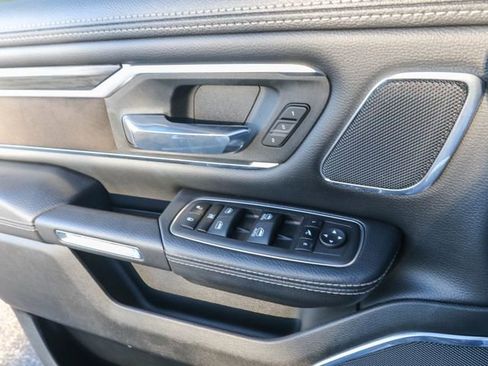Used 2024 RAM 1500 Laramie image 14