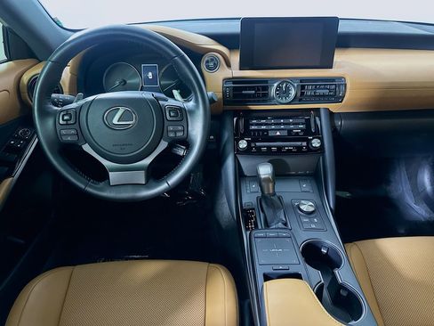 Used 2025 Lexus IS 350 F Sport w/ Accessory Package RWD image 17