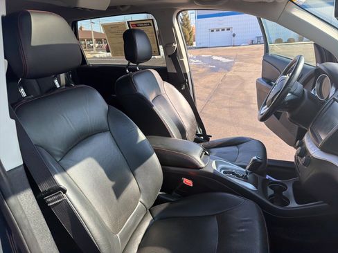 Used 2018 Dodge Journey GT w/ Nav & Sun Group image 29