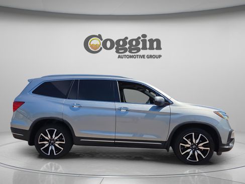Certified 2020 Honda Pilot Touring image 6