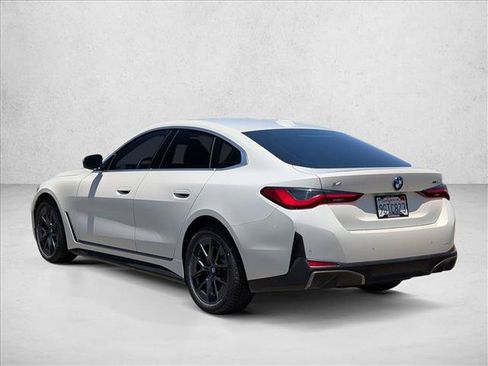 Certified 2023 BMW i4 eDrive40 w/ Premium Package RWD image 7
