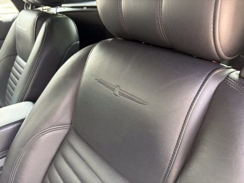 Used 2002 Ford Thunderbird RWD image 12