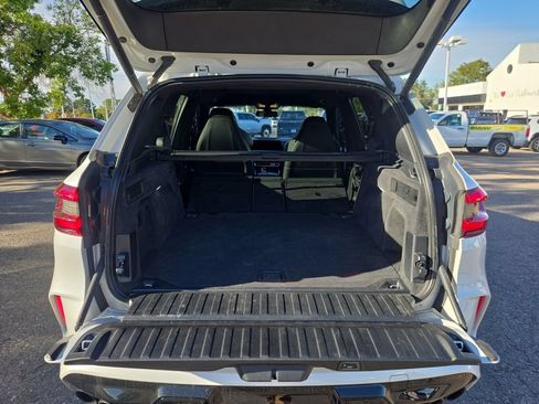 Used 2022 BMW X5 M w/ Competition Package 2 AWD/4WD image 22