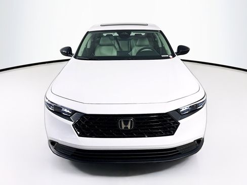 New 2025 Honda Accord SE image 3