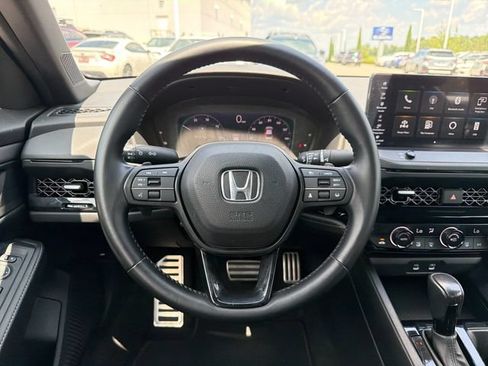 Used 2023 Honda Accord Sport image 10