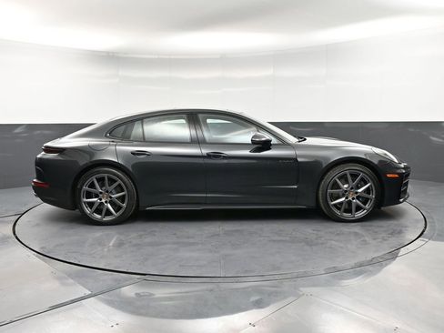 New 2026 Porsche Panamera 4 image 9