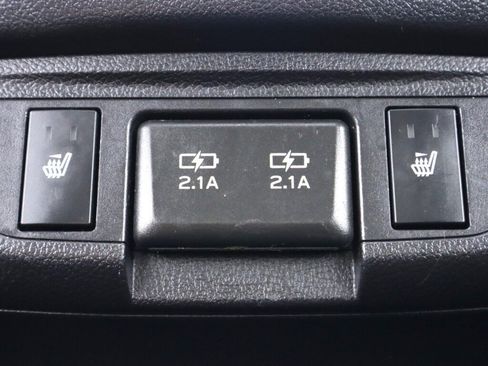 Used 2019 Subaru Outback 2.5i Limited image 32