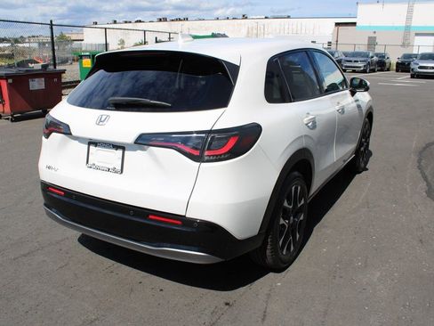 New 2026 Honda HR-V EX-L image 13