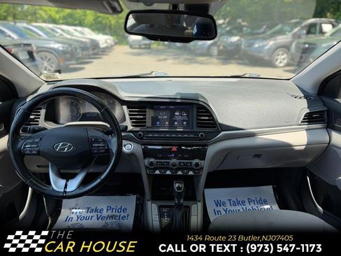 Used 2019 Hyundai Elantra Value Edition FWD image 25