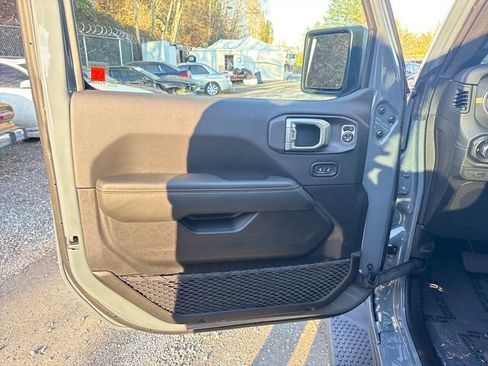 New 2026 Jeep Wrangler Sahara image 15