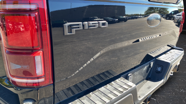 Used 2017 Ford F150 Raptor w/ Equipment Group 802A Luxury AWD/4WD image 33
