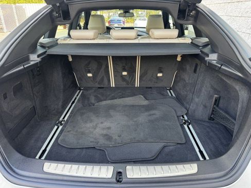 Used 2017 BMW 340i Gran Turismo xDrive image 9