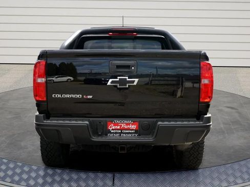 Used 2020 Chevrolet Colorado ZR2 w/ ZR2 Midnight Special Edition AWD/4WD image 6