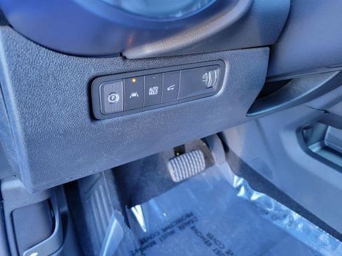 New 2026 Chevrolet Equinox EV LT image 20