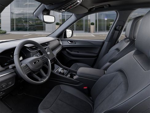 New 2025 Jeep Grand Cherokee L Altitude image 22