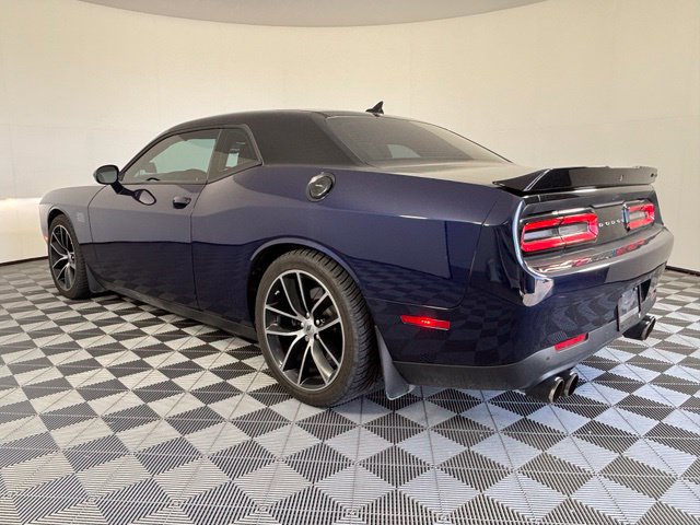 Used 2017 Dodge Challenger R/T Scat Pack RWD image 2