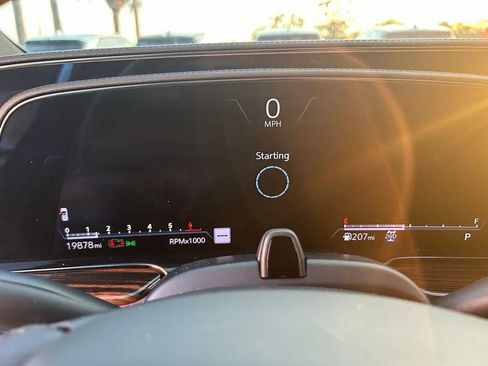 Certified 2024 Cadillac Escalade ESV Premium Luxury w/ Performance Package image 13