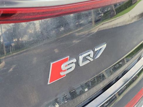 Used 2020 Audi SQ7 Premium Plus w/ Driver Assistance Package image 28