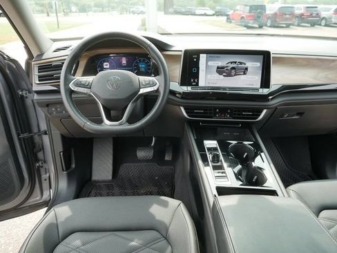 Certified 2026 Volkswagen Atlas SE AWD/4WD image 22