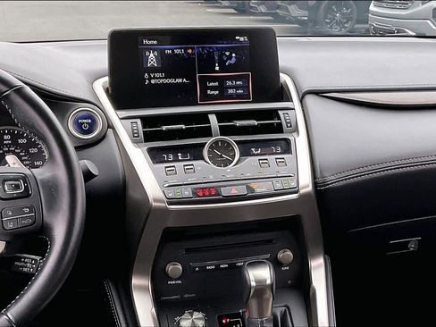 Used 2018 Lexus NX 300h AWD image 9