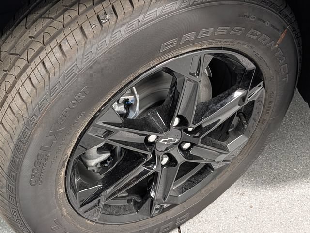 New 2026 Chevrolet Blazer LT w/ Midnight/Sport Edition AWD/4WD image 9